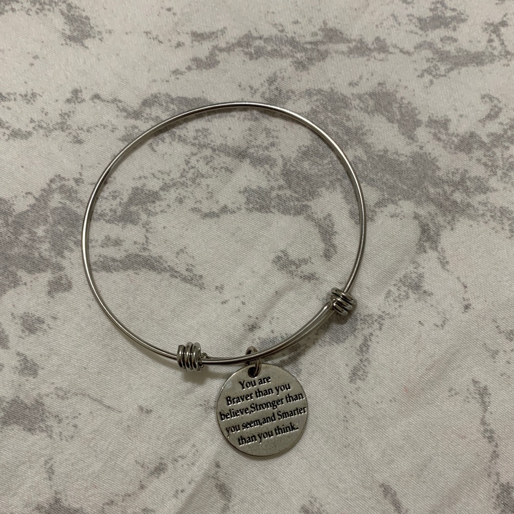 Silver bangle bracelet ❤️